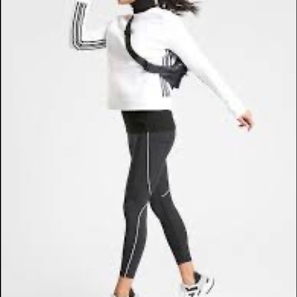 Athleta Tailwind Reflective 7/8 Tight Leggings | Supersonic Black XS